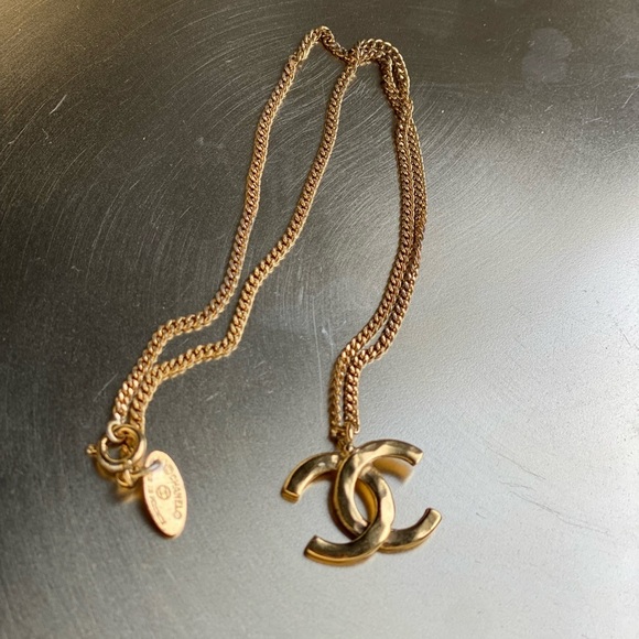 Certified Authentic vintage Chanel necklace - Picture 3 of 16